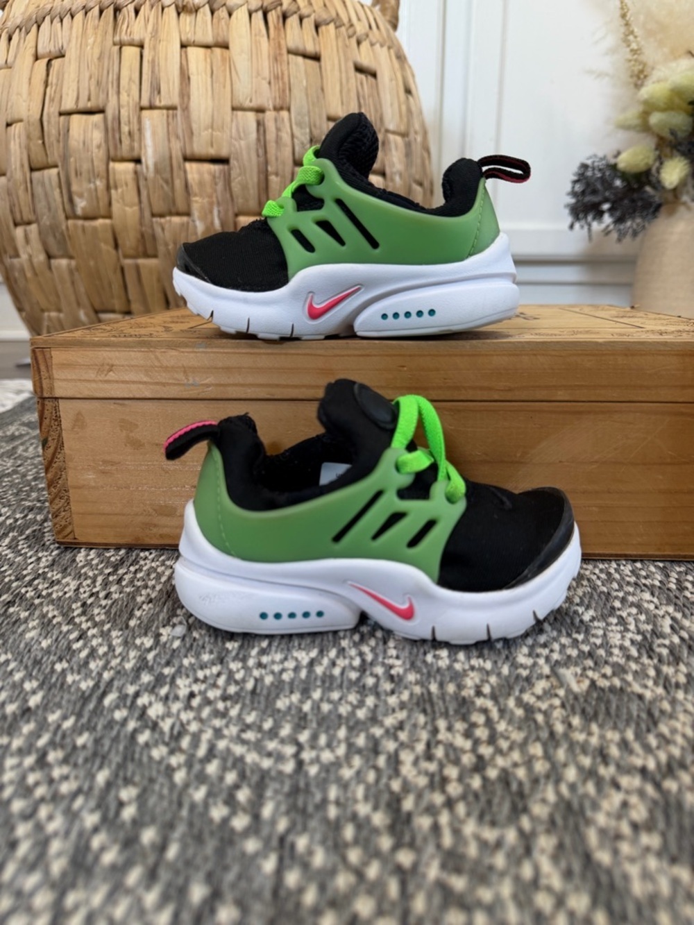 Nike Kids Black & Green Sneakers with Pink Swoosh - Picture 4 of 14